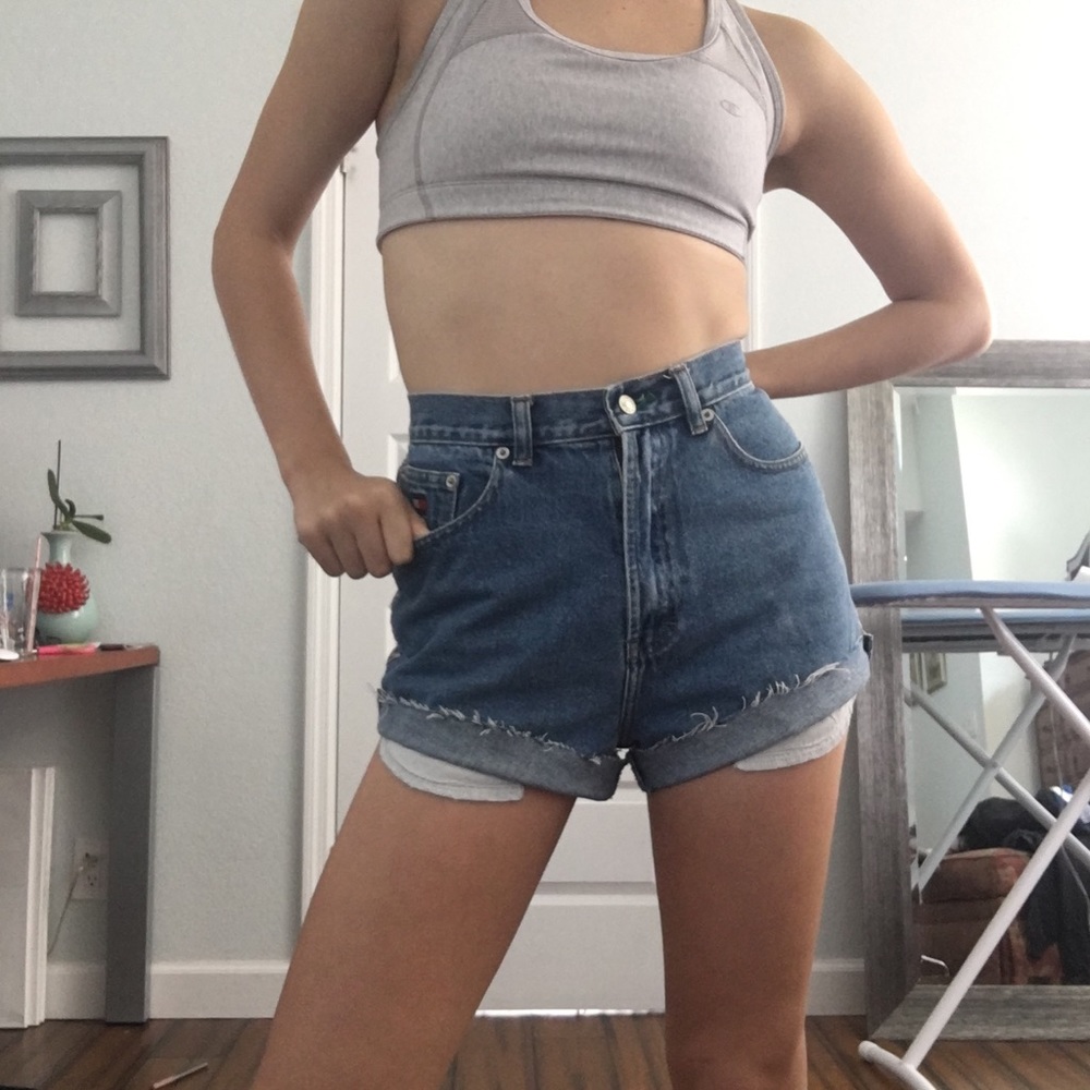 Vintage Tommy Hilfiger denim high waisted shorts - Picture 2 of 4